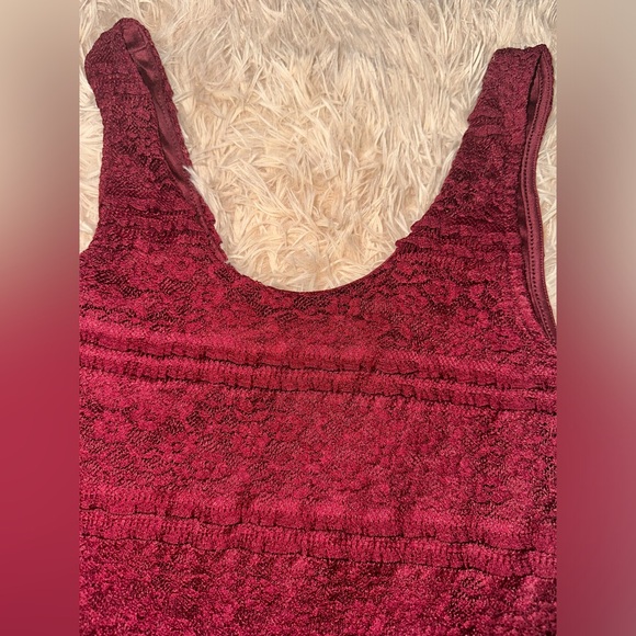 Elegant Forever 21 Burgundy Sleeveless Cocktail Dress for Datenights Size M - Picture 4 of 5